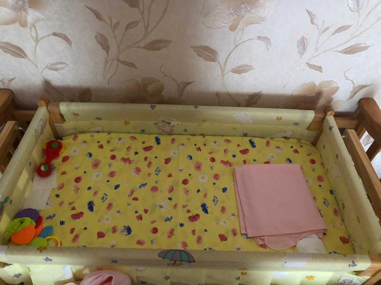 Манеж, детская кроватка с люлькой