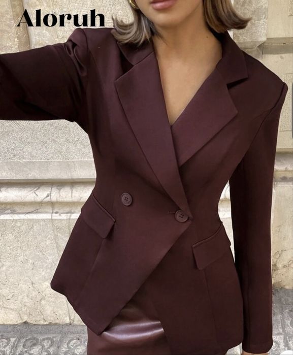 Сако цвят бордо и чанта подарък