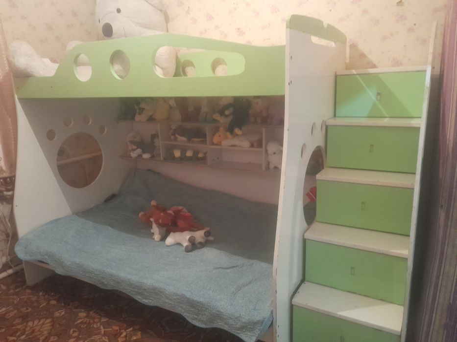 Кровать детская 2х ярусная