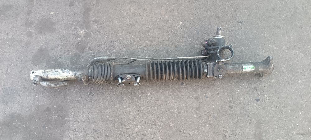 Продаётся рулевая рейка c4 a6