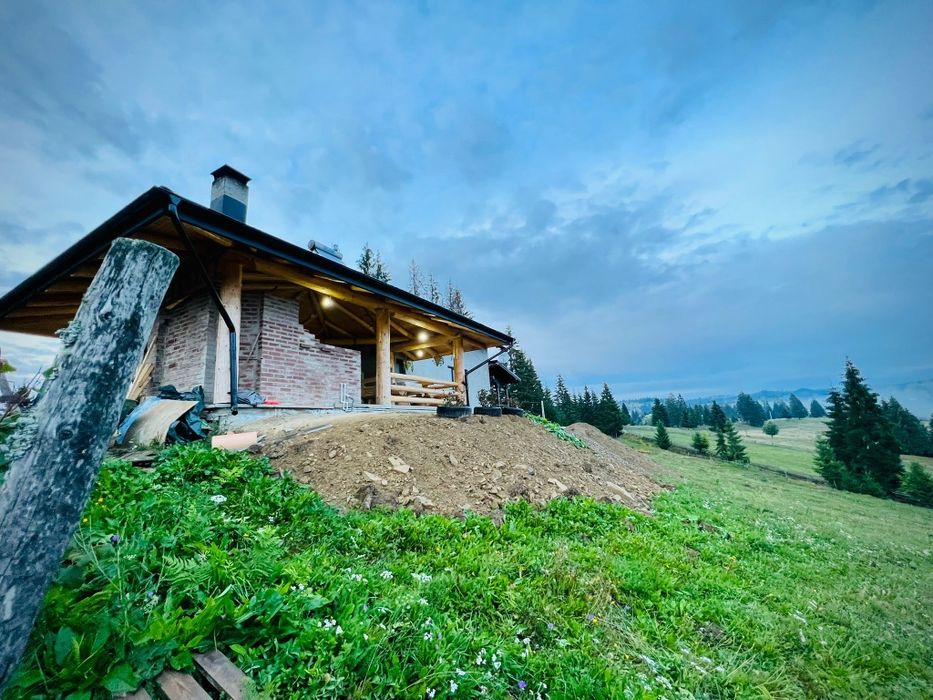 Cabana Adisor Tihuta - Piatra Fântânele (Castel Dracula )