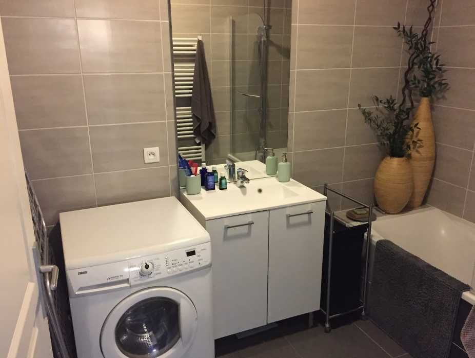 Дава се под наем Двустаен апартамент в Пловдив, Каменица 1 - 45 кв.м за 173.4 € - Снимка #1