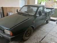 Dacia pick-up verde