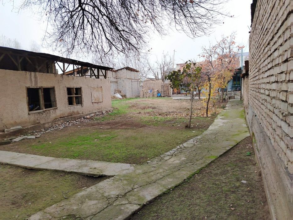 Продаётся участок на Сергили 5сотх .сотих 30.000$