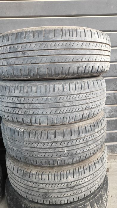 Шина r16 205/70 продам