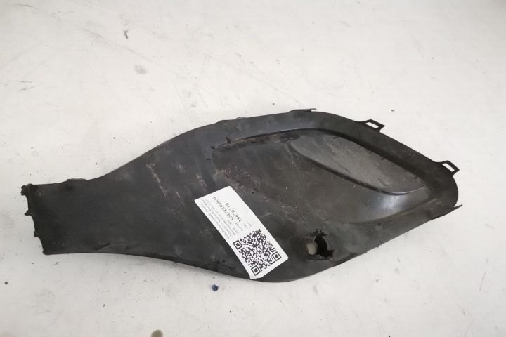 Grila Proiector Laterala Dreapta Originala Cu Senzor In Stare Buna Mer