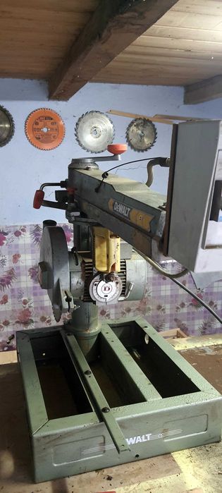 Circular radial dewalt 125