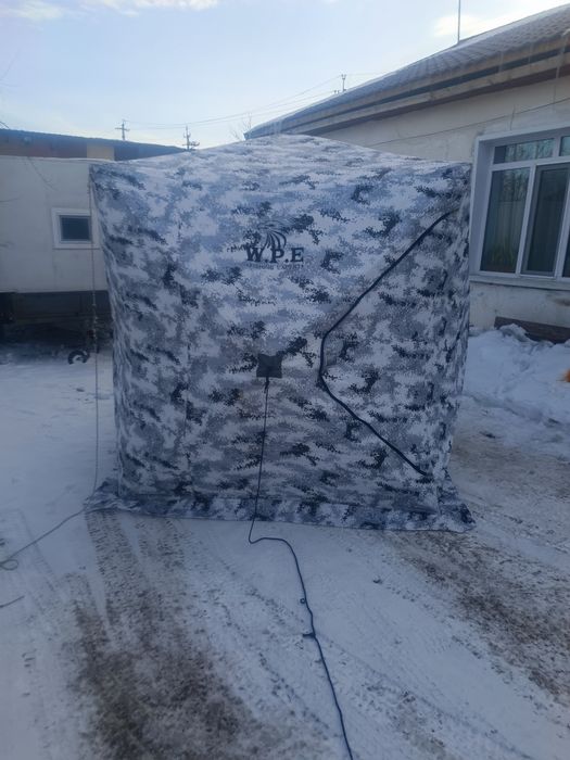 Продам палатку 3х слойную