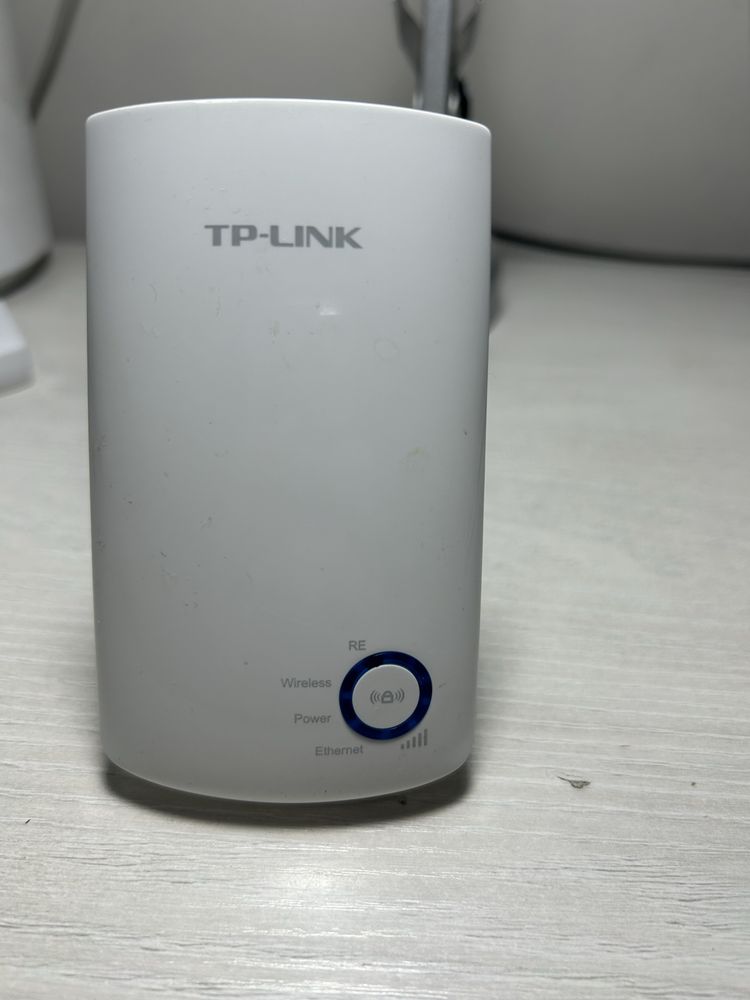 Усилитель TP-Link TL-WA850RE