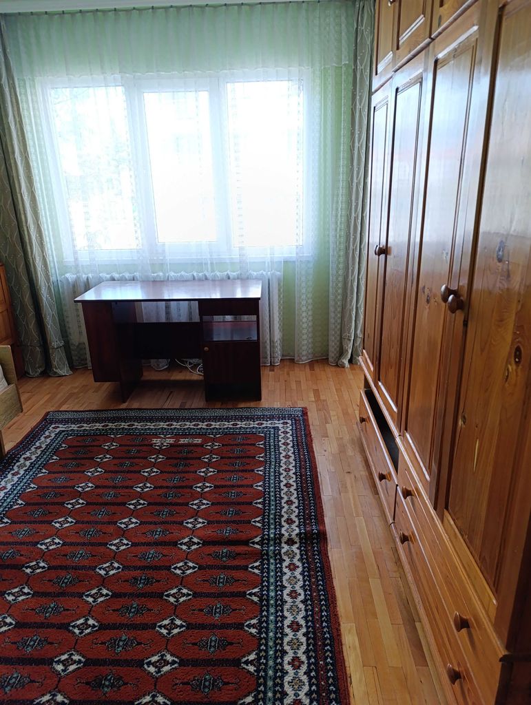 Дава се под наем Тристаен апартамент в София, Надежда 1 - 92 кв.м за 612 € - Снимка #1