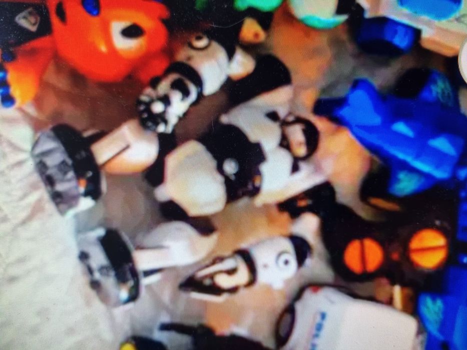 Diferite jucarii plus Mario Stitch Luigi figurine penny board piste