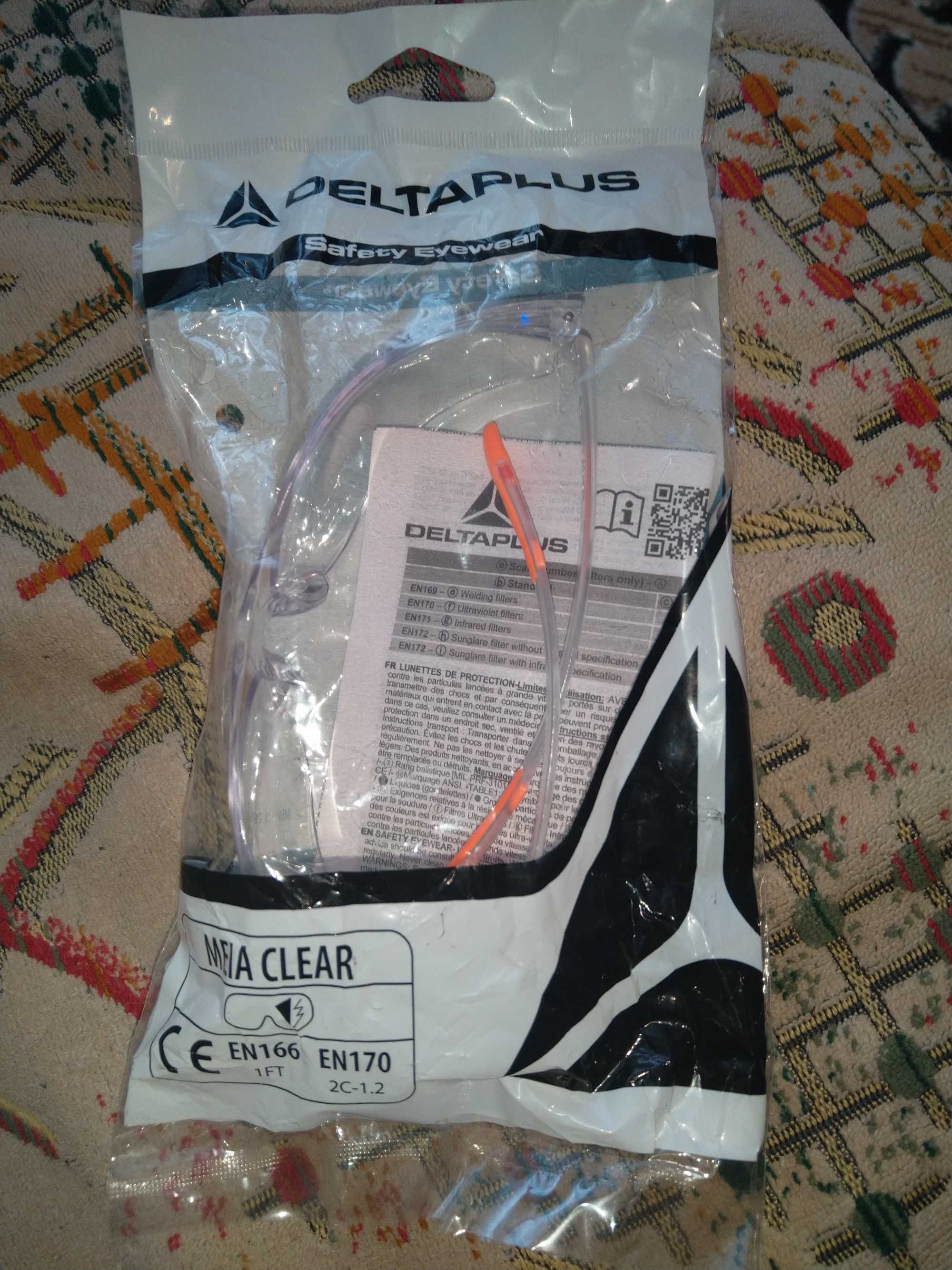 защитные очки Delta Plus