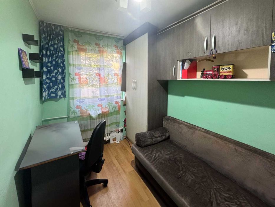 De vanzare apartament cu 3 camere