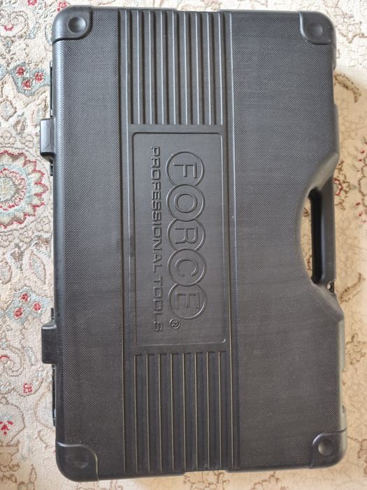 Продам набор ключей форс оригинал