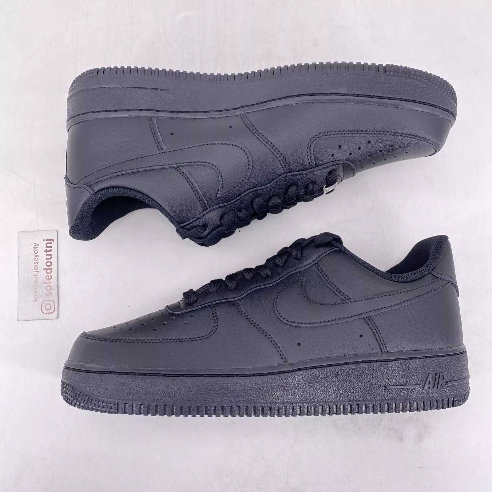 (НАЙ-ПРОДАВАН) Nike Air Force 1 07' Classic Triple Black (36-48 номер)