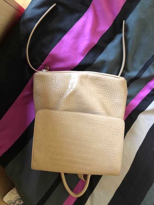 страхотна дамска раничка