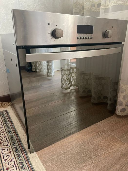 Продам встраиваемый духовой шкаф.Фирма  Candy.