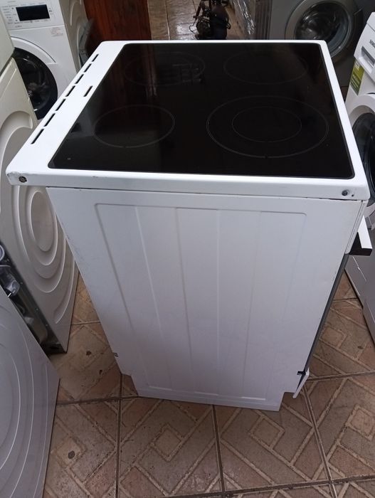 Свободно стояща печка скерамичен плот Gorenje с 2 години гаранция!