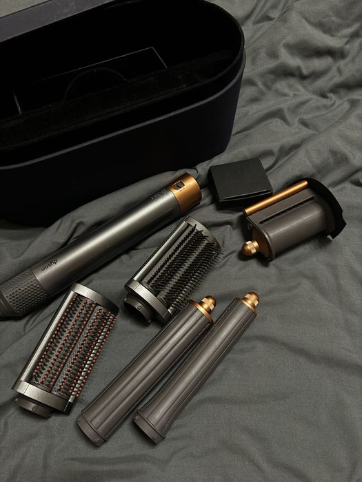 Dyson  расцветка: Bright nickel / Rich copper