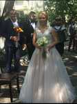 Vand rochie mireasa