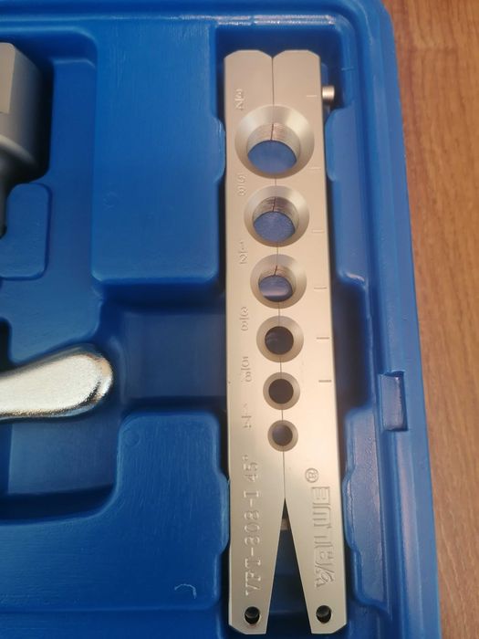 комплект за монтаж на климатици VALUE VTB-5B-I R 410A