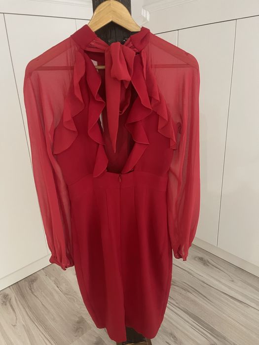 Лот рокли в червено