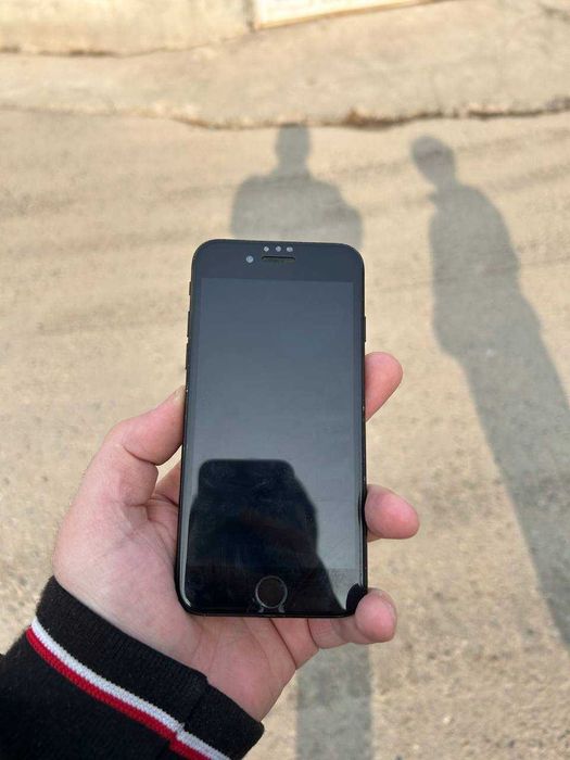 iPhone 7 | 32 | Yomkost 100% | Ekran almashgan | SROCHNA!