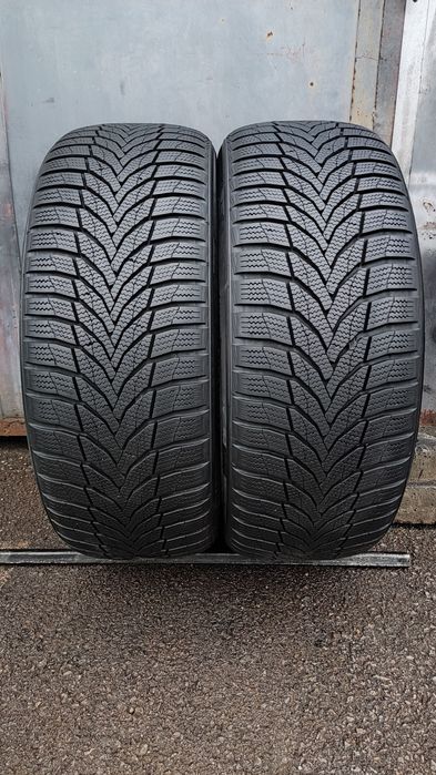 2бр. зимни гуми 225/50/18 Nexen Winguard Sport 2
7.2mm
dot22
Много доб