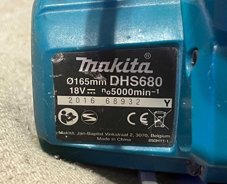 Circular Makita DHS680 18V LXT brushless doar corp functional