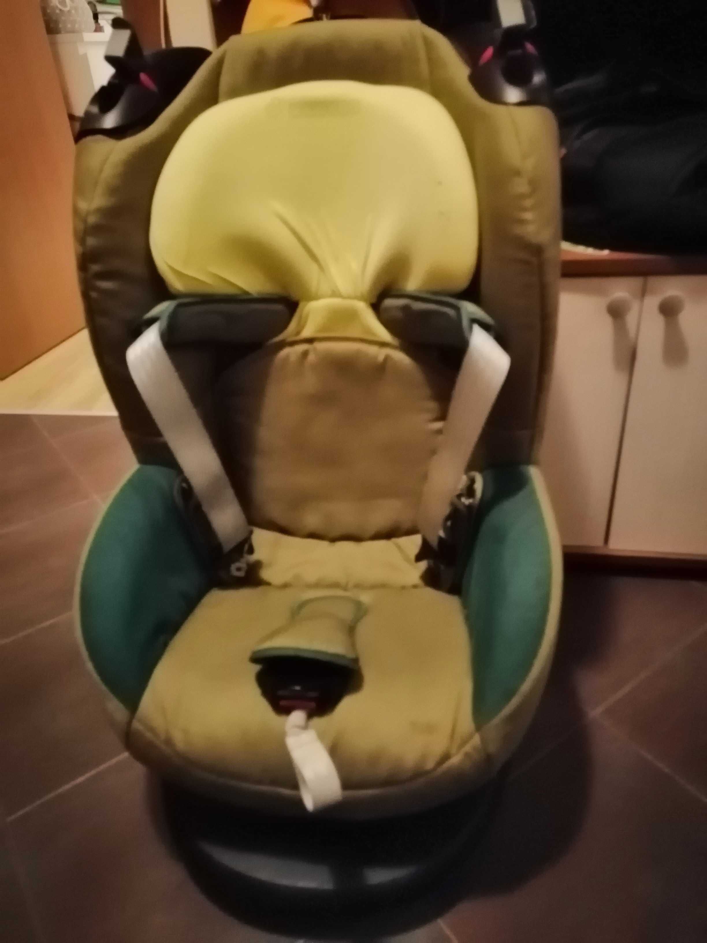 Столче за кола Maxi Cosi