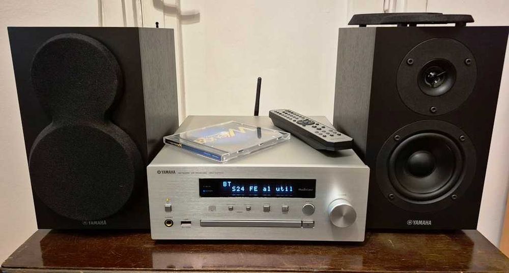Vand sistem audio Yamaha CRX - N470, impecabil !
