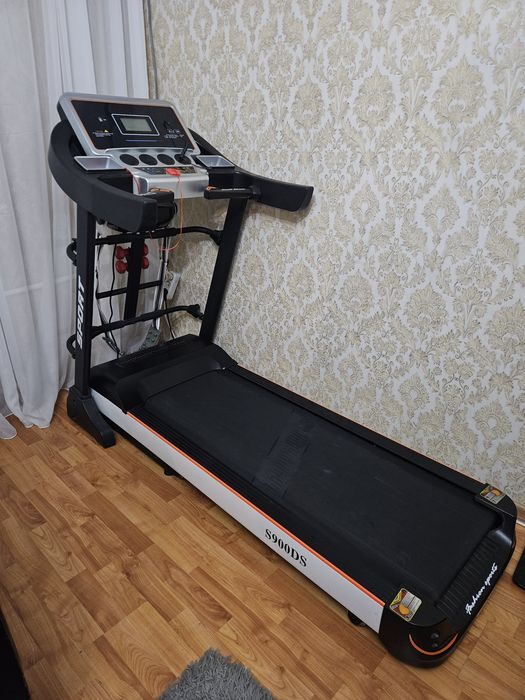 Продам беговую дорожку