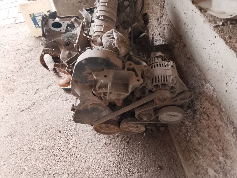 Продается мотор и коробка