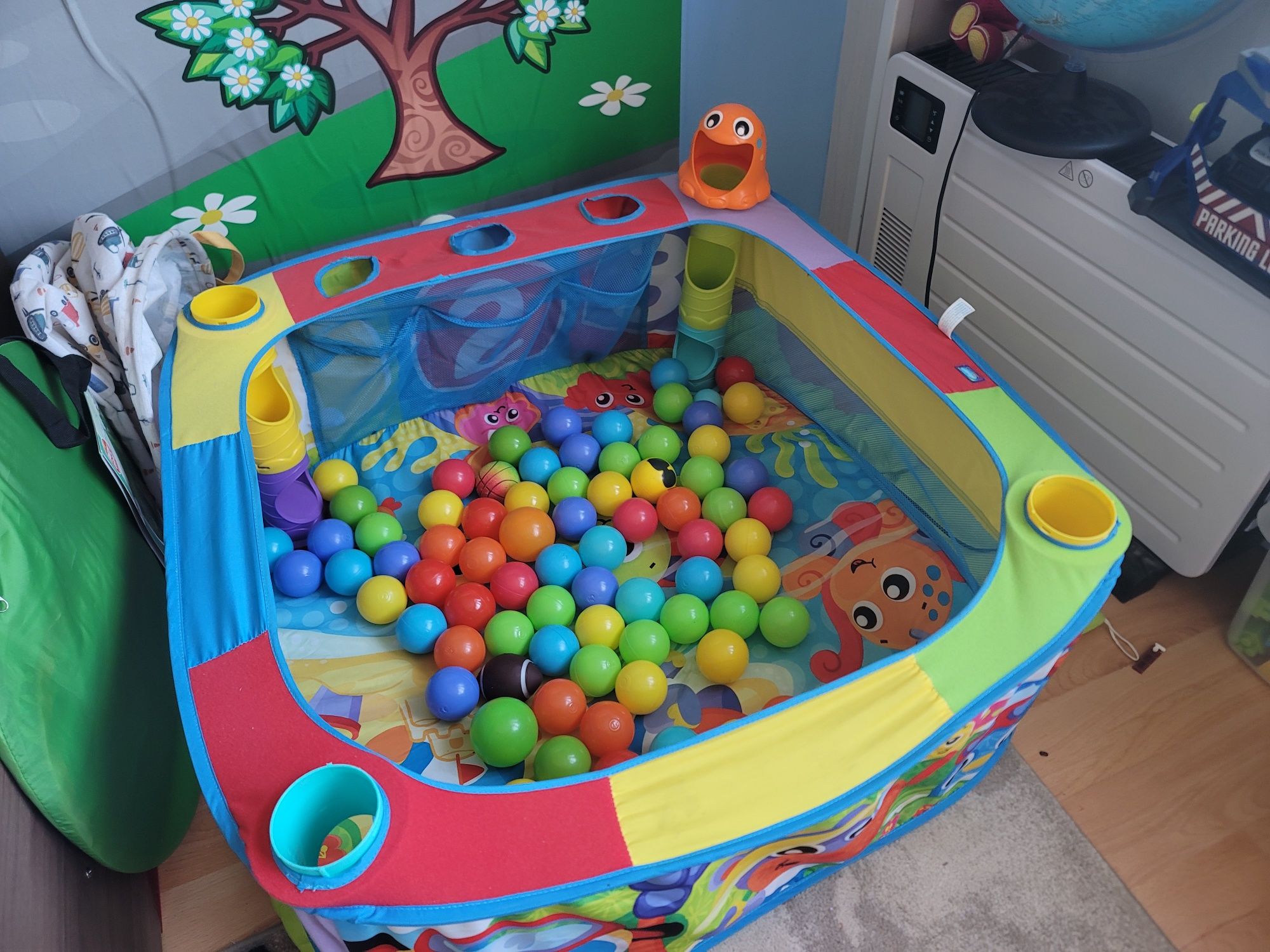 Басейн с топки - Playgro