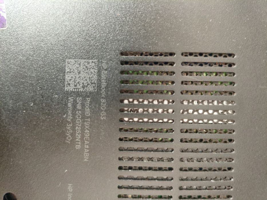 Vând laptop HP i7 , 16 Gb ddr4 , SSD-256 Gb