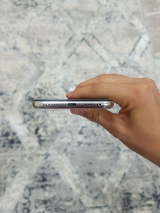 iphone x sotiladi sroochna