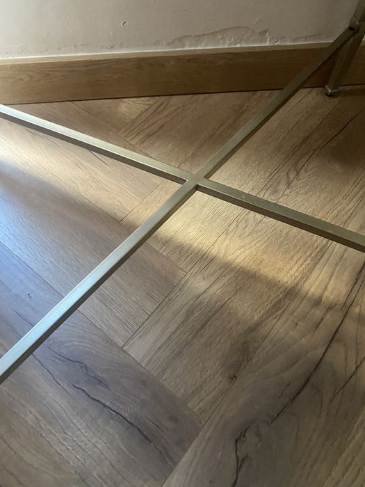 Măsuta colț Ethan Allen stare foarte bună.