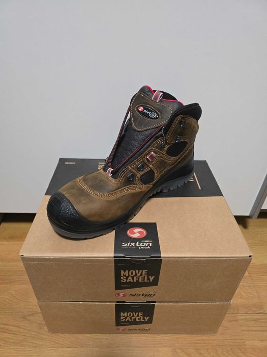 Bocanci de protectie Sixton LABRADOR S3 SRC marimea 44