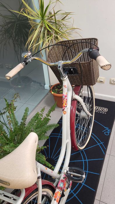 Велосипед Дамски, Градски, с кошница