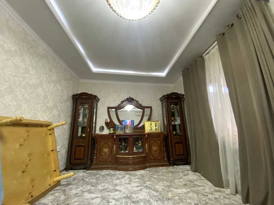 Срочно сдается дом  4 комнаты,2 сотки.махалла Чорток.