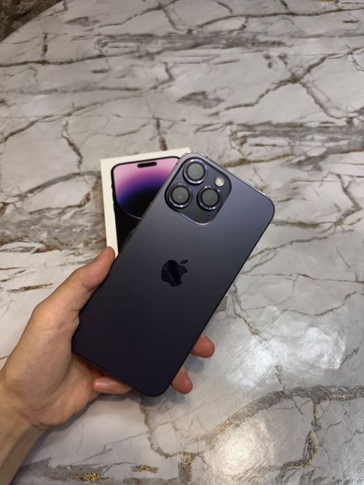 Продам айфон 14 про мах