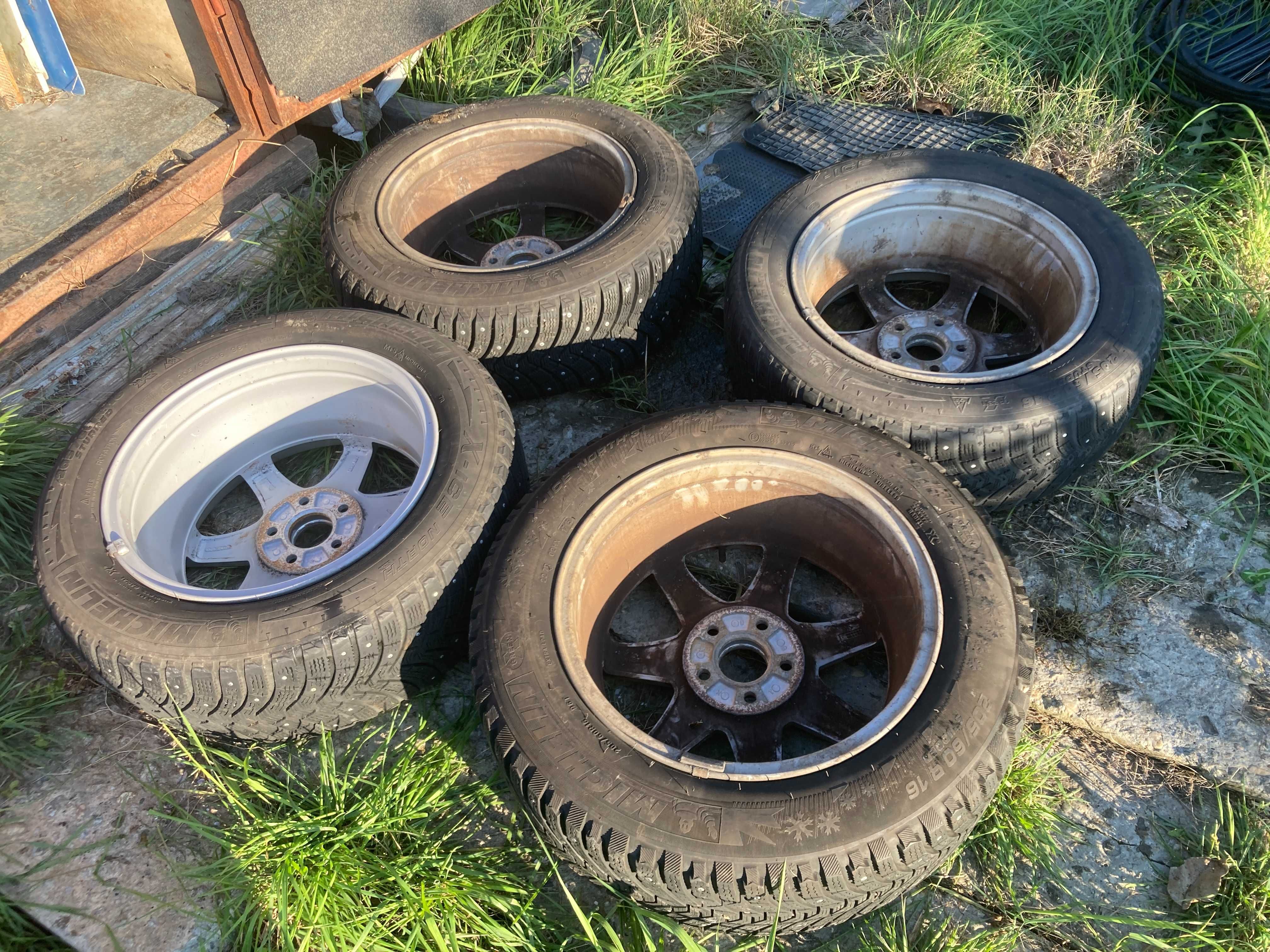 Jante aliaj Volvo 7Jx16X50