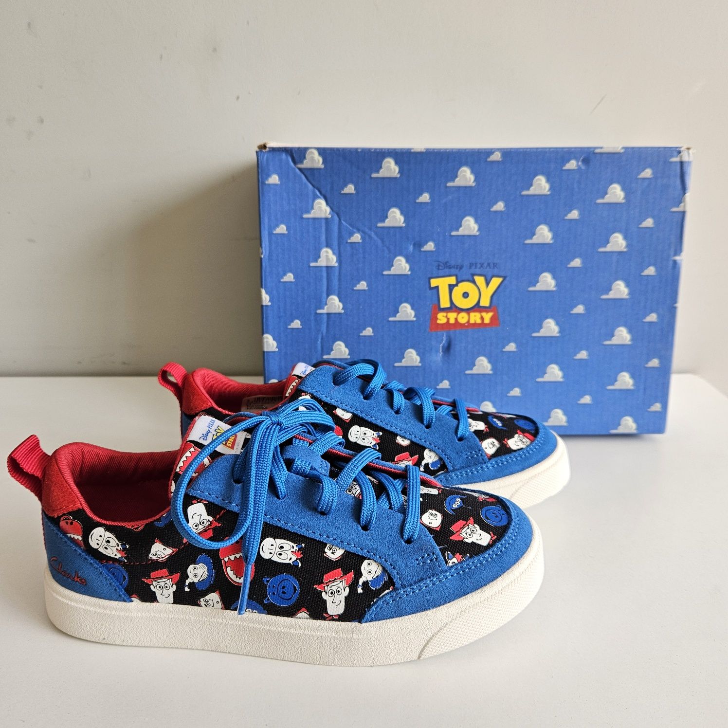 Clarks Pixar детски обувки 32 номер