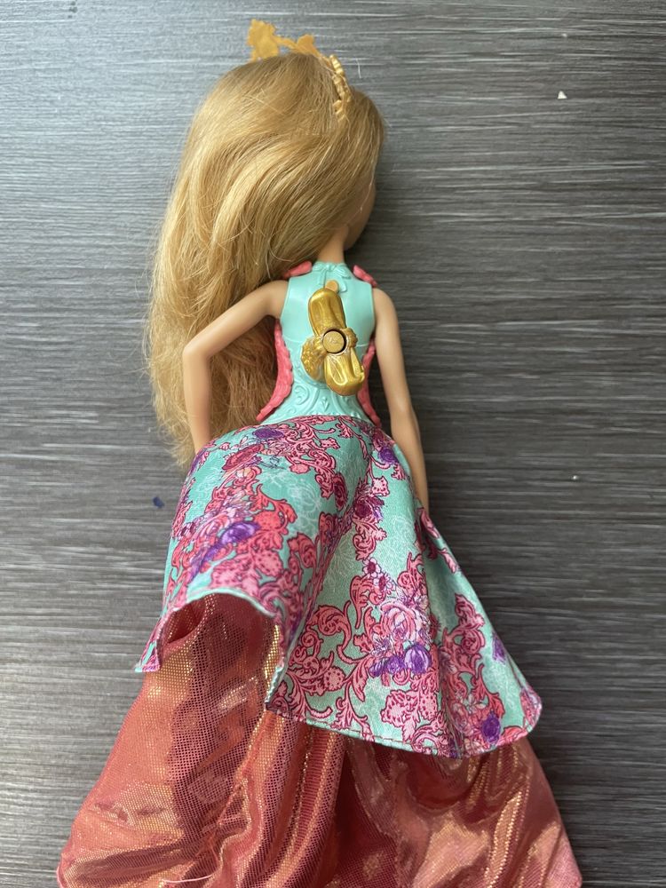 Кукла Ever After High Эшлин Элла в трансформирующемся платье