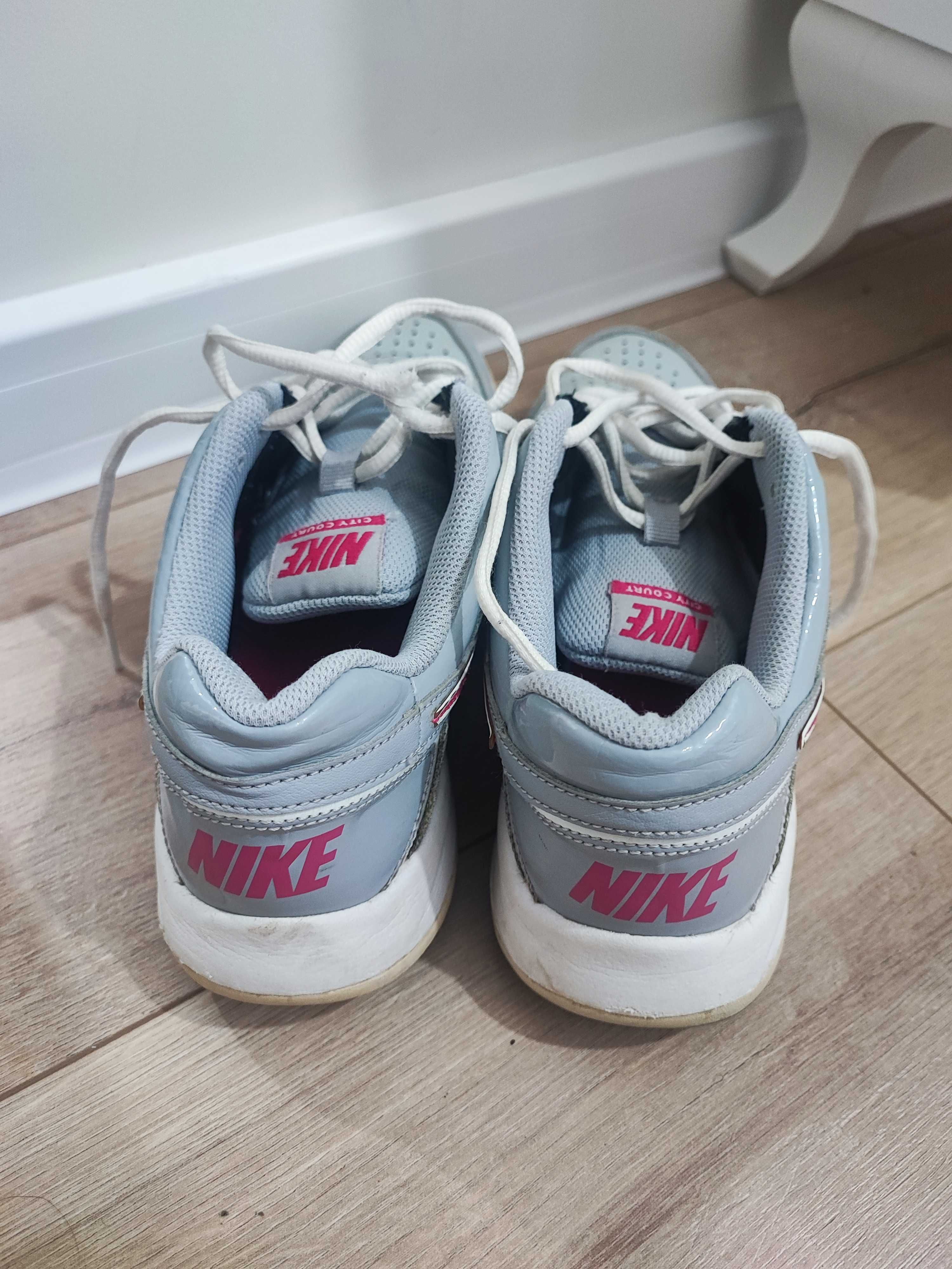 Оригинални маратонки NiKE