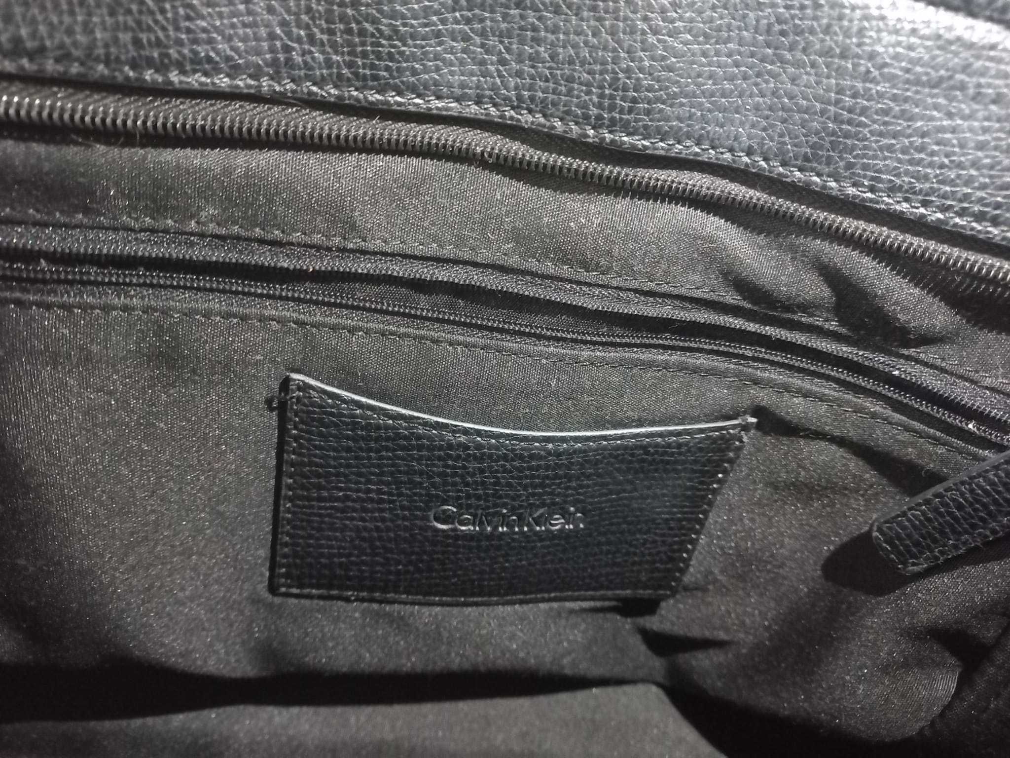 Geanta Tote pentru femei Calvin Klein ieftina