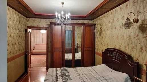 (К128633) Продается 3-х комнатная квартира в Шайхантахурском районе.