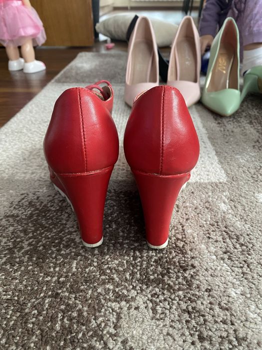 Дамски обувки от ествествена кожа Bianki