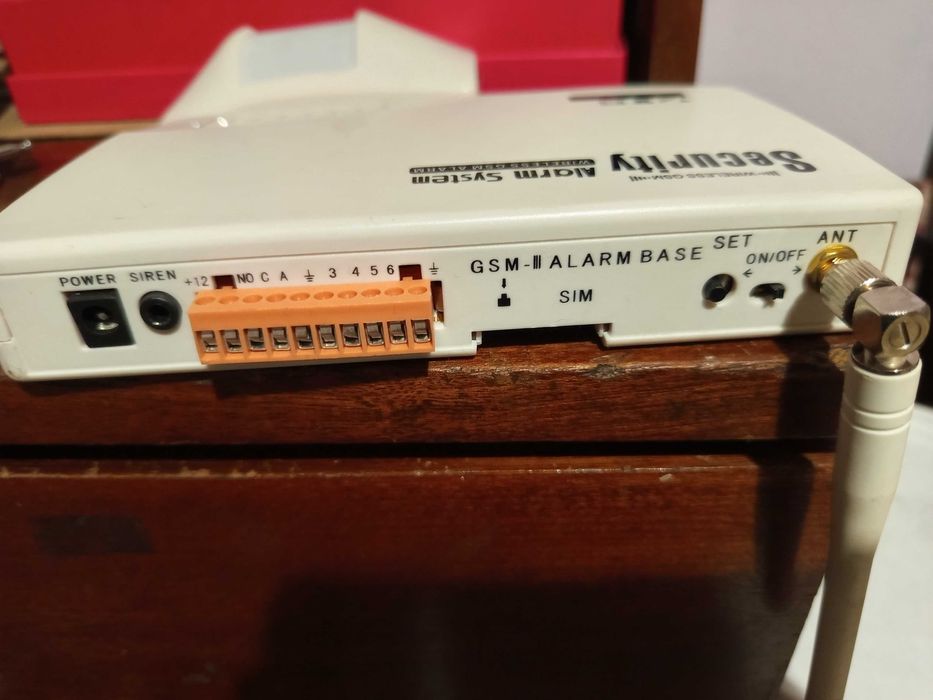 Безжична Алармена система със сим карта и три датчика