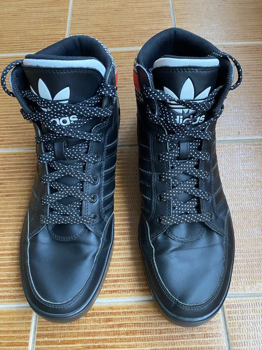 Мъжки високи спортни обувки / кецове ADIDAS HARD COURT Черно